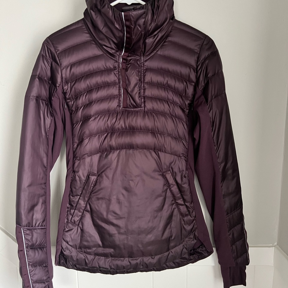 Lululemon Athletica Down for a Run / Black Cherry (Deep Purple) Puffer Jacket